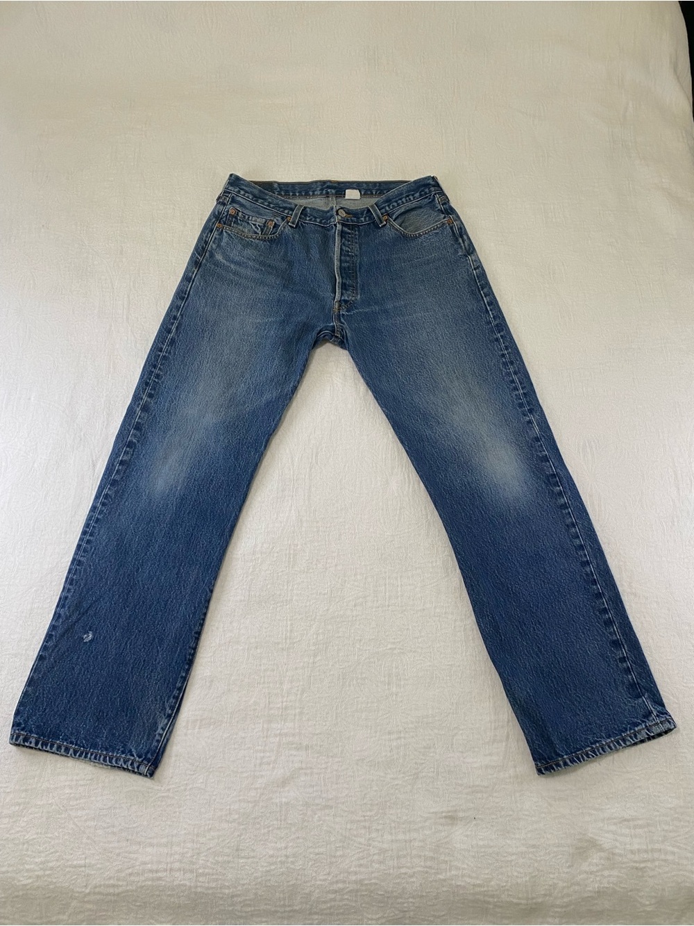 Levi’s Men’s 36X32 Blue Denim Jeans 501 Series Button Fly Straight Leg 5-Pocket